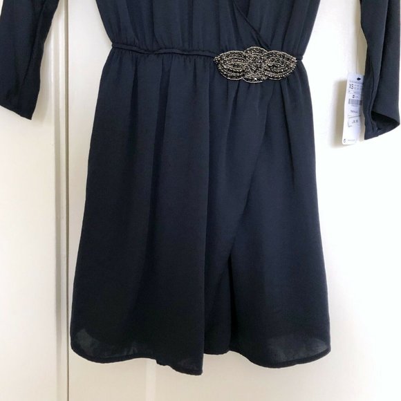 Zara Wrap Dress - Picture 4 of 7
